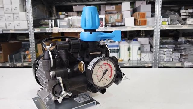Presentazione motopompa elettrica per irrorazione Comet MC 25 - pompa con motore monofase смотреть онлайн