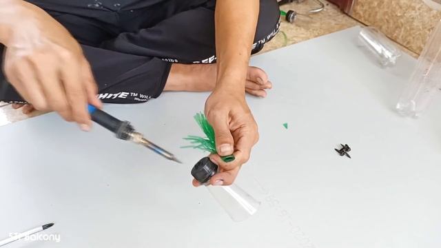 Recycling Plastic Bottles into Cute Giraffe Flower Pots for Your Garden смотреть онлайн