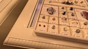 Дубай. БРЕНДОВАЯ ОДЕЖДА❗️СУРОВЫЙ ШОПИНГ❗️СКИДКИ ЦЕНЫ ЕДА в Emirates Mall. Шопинг в Дубае. ОАЭ