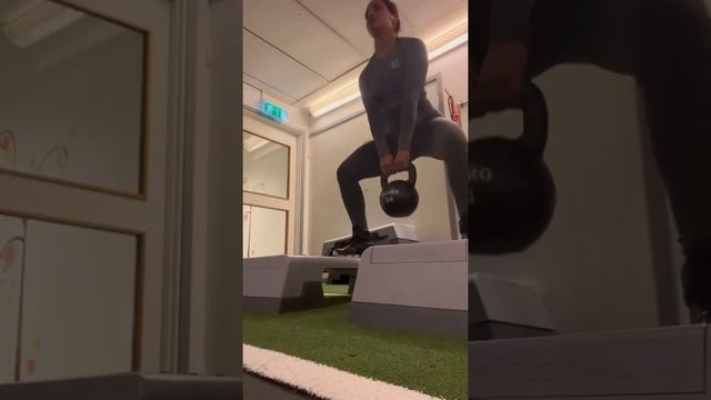 Speed And Power seamless set Lund gray смотреть онлайн