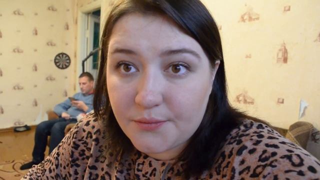 Женя начала худеть! Купили весы/Прием пищи/Что я ем!!! смотреть онлайн