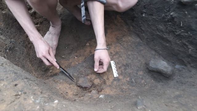 Куда исчезли города Древней Руси? Дневная поверхность смотреть онлайн