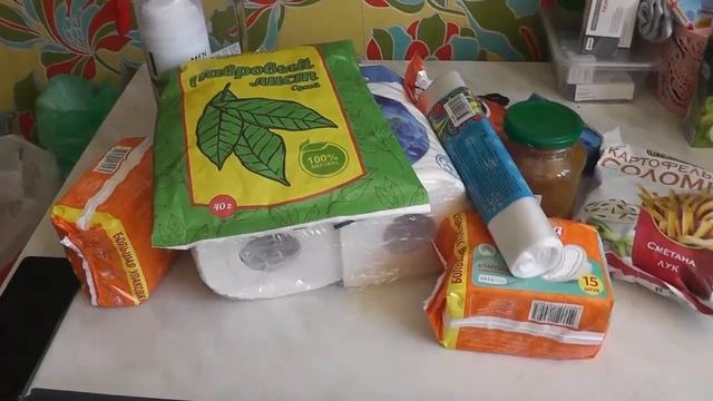 Кот не дает спать Покупки из Светофора Готовлю крем суп смотреть онлайн