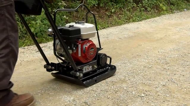 NorthStar Close-Quarters Plate Compactor - With Honda GX160 Engine смотреть онлайн