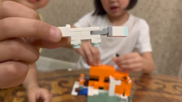 Распаковка LEGO. Новый набор 2023 года. Лисья хижина. смотреть онлайн