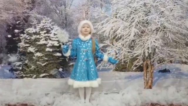 Сергеева Евгения. «Снежинки» (Андрей Усачев) смотреть онлайн