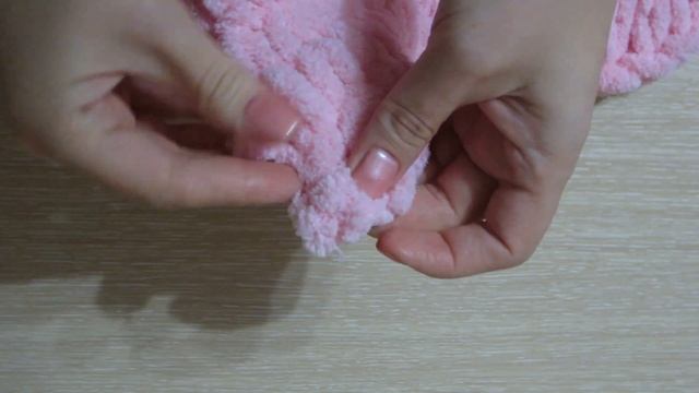 Как закончить вязание из пряжи Alize Puffy. Закрываем петли. смотреть онлайн