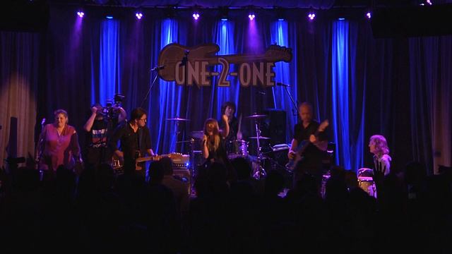 Pike and Sutton Sampler смотреть онлайн