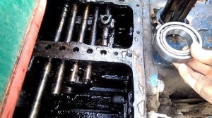 КПП Т-40. Замена подшипника вторичного вала без раскатки трактора. Трактор с фронтальным погрузчико