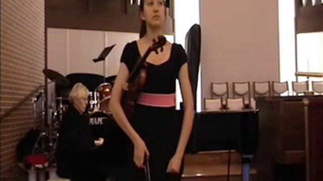 Alexia Plays Rode Violin Concerto No. 7
