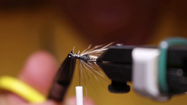 Сухая мушка Deer Hair Emerger Как связать от GM FLY смотреть онлайн