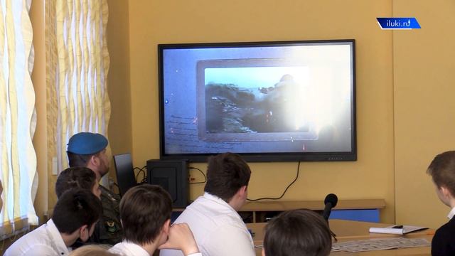 Подвиг героев-десантников смотреть онлайн