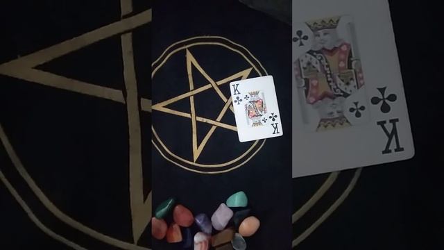 ЧТО У КРЕСТОВОГО КОРОЛЯ СЕЙЧАС ПРОИСХОДИТ С БУБНОВОЙ ДАМОЙ...ТАРОЛОГ КИРА смотреть онлайн