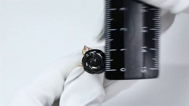 Золотое кольцо SOKOLOV 6015045 с бриллиантом и керамикой смотреть онлайн