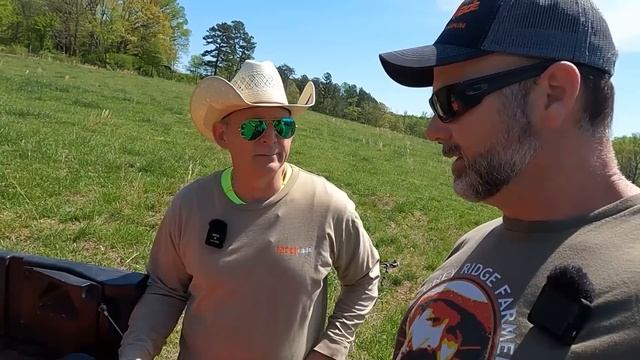 Sick of watching folks build bad fence? Farm Fence ideas/techniques the pros use! смотреть онлайн