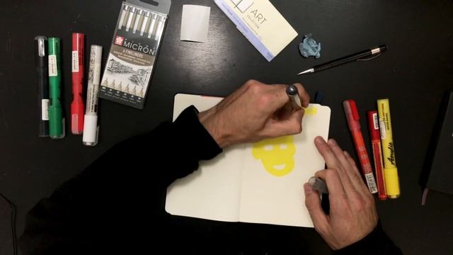 Мой новый Moleskine Art Sketchbook Medium! +Обзор акриловых маркеров Fat&Skinny смотреть онлайн