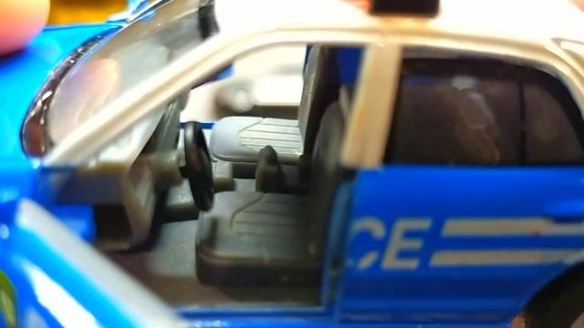 Emergency Fleet: Dive into the World of Diecast Police Vehicles and More! смотреть онлайн