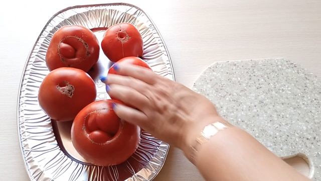 Сортовой томат Колхозная Королева.м-н ДАЧА г.Каменск-Уральский.18 августа 2023 г. смотреть онлайн