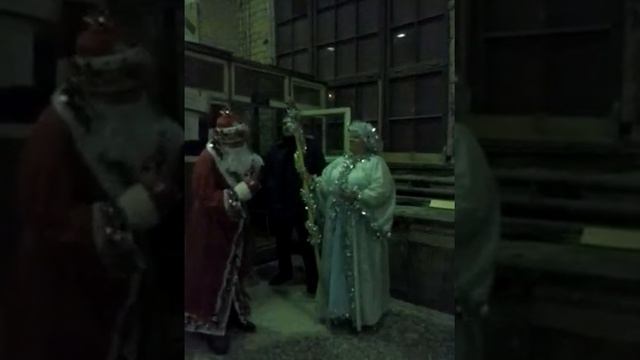 корпаротив новый год супер всем смотреть лучшие подарки смотреть онлайн
