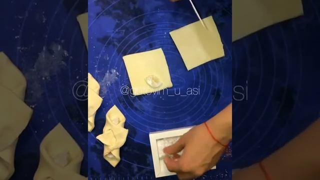 Сладкие слойки с рахат лукумом( рецепт в описании) смотреть онлайн