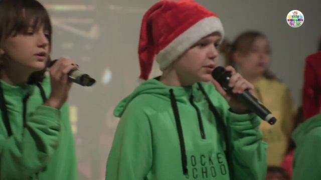 Новогодний мюзикл "Маленький дед мороз" смотреть онлайн