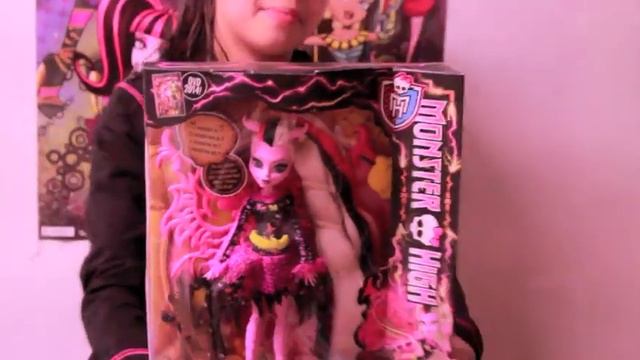 freaky fusion Bonita Femur et avea trotter смотреть онлайн