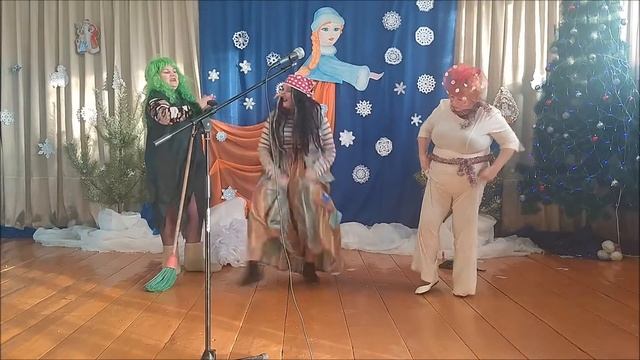 На голубом огоньке у Бабы Яги