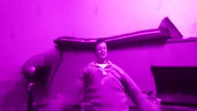 ржу до слёз!!!ржака!мальчик зажигает))) смотреть онлайн