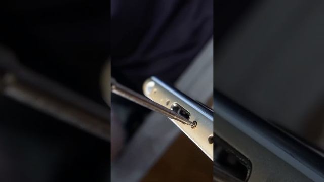 Ремонт iPhone 6s? Замена модуля основной камеры и аккумулятора? смотреть онлайн