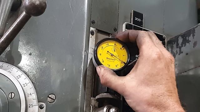 Milling A Stand For A Robot On Our 1950s SIP Hydroptic Jig Borer!