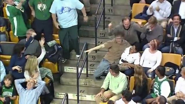 Фанат на трибуне смотреть онлайн