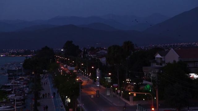 ФЕТХИЕ. Что так с этим городом? Как прыгнуть с 2000 метров и выжить смотреть онлайн