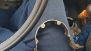 Газель - лопнул хомут подвесного  улетела резинка, замена резинки подвесного не снимая нечего.