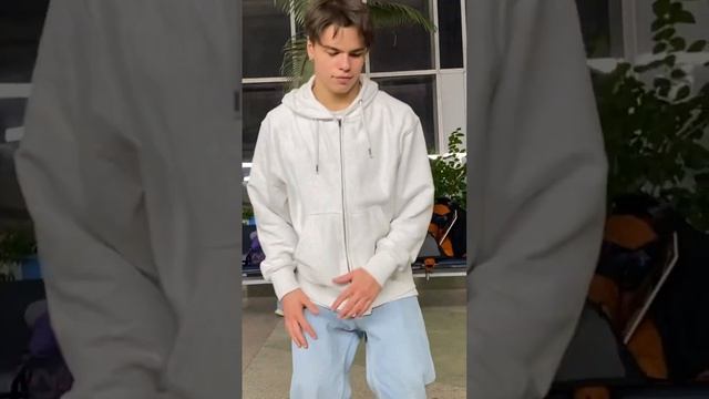 Вокзальные танцы смотреть онлайн