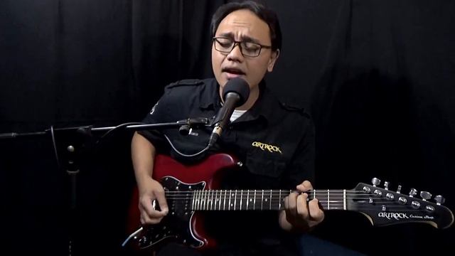 Stratocaster with mahogany body смотреть онлайн