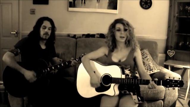 Zombie - The Cranberries (Cover) By Smokin Aces Acoustic Duo смотреть онлайн