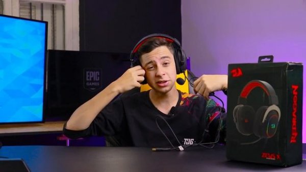 HYPERX CLOUD STINGER CORE VS REDRAGON ZEUS X QUAL O MELHOR?