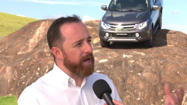 Mitsubishi comemora o dia 4×4 - Diversão não faltou! смотреть онлайн