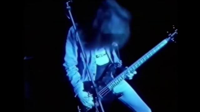 Metallica Cliff Burton Bass Solo [Live At Metal Hammer Fest _85](1080P60FPS) смотреть онлайн