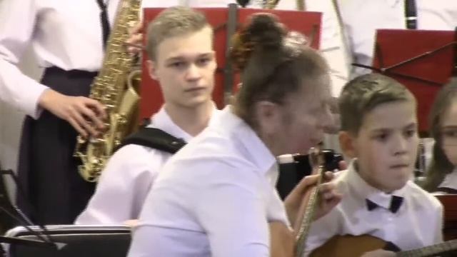 Поль Мориа «Менуэт», Олег Газманов «Балтийский берег» смотреть онлайн