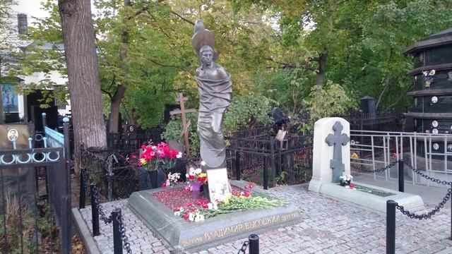 Владимир Высоцкий - Памятник смотреть онлайн