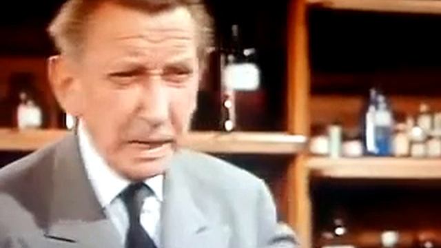 Pippi handlar medicin på apoteket? смотреть онлайн