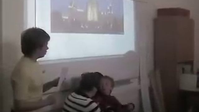 "Песенка о Москве". Читает М.Васильев. смотреть онлайн