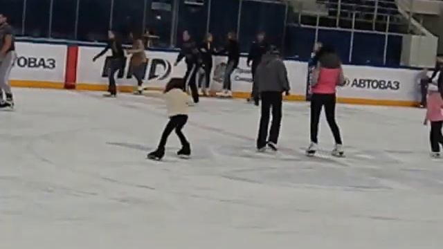 Ледовый дворец спорта «Лада-Арена» каток смотреть онлайн