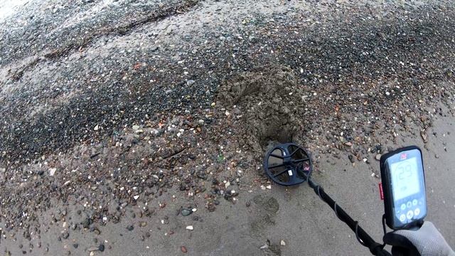 Поиск золота. Аллюминевый пляж и тайное место извращенцев. смотреть онлайн