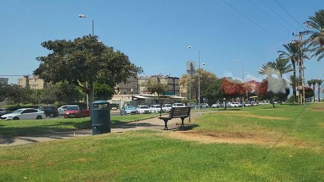 Как помыть стекла даром в машине. смотреть онлайн