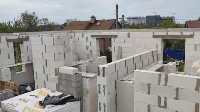 Возведение стен второго этажа! Из чего лучше делать перегородки? Вы ЭТО должны увидеть! смотреть онлайн