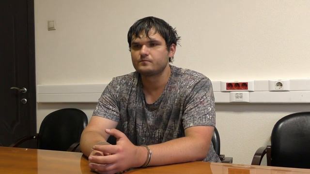 Кадры первого допроса Евгения Серебрякова, подорвавшего российского военнослужащего по указке СБУ смотреть онлайн
