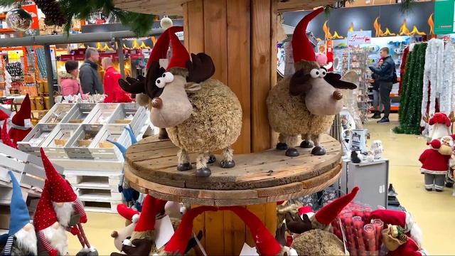 Магазин BAUHAUS?КАК УКРАСИТЬ СВОЙ ДОМ НА НОВЫЙ ГОД?Что продают в Праге??#karinaklokner #шоппинг смотреть онлайн