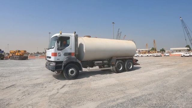 Renault Kerax 320DCI 20000 Litre 6x4 Water Truck - Dubai, UAE Auction | 28 & 29 September смотреть онлайн